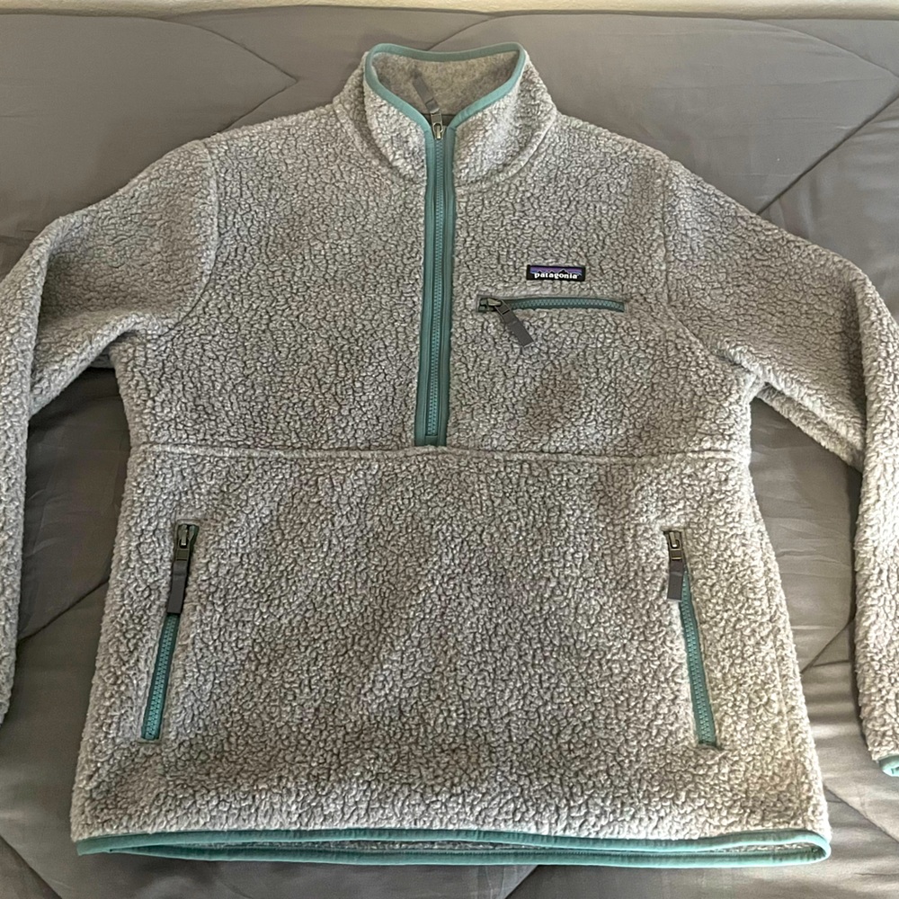 Patagonia Retro Pile Marsupial Pullover Gray Medium